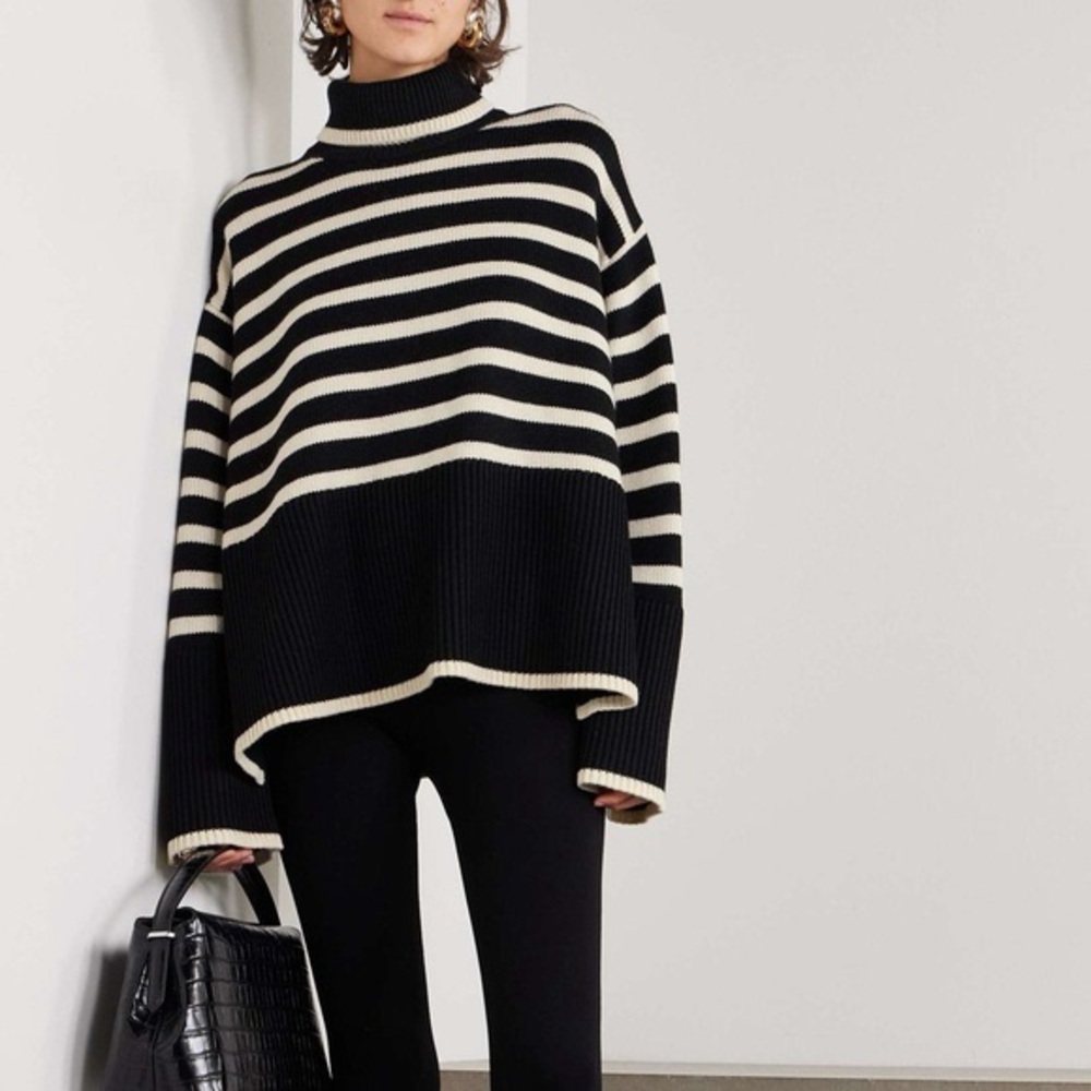 NWT Toteme Signature Strip Turleneck Sweater